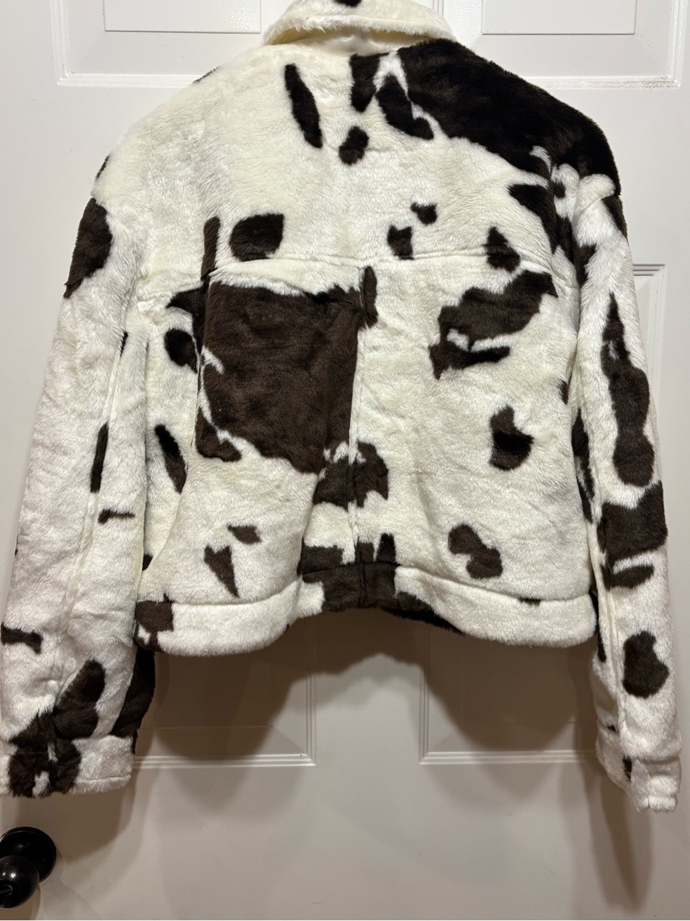 Ashley By 26 International Large Cream and Brown Faux Fur Cow-Print Pea Coat NWT - Picture 2 of 5